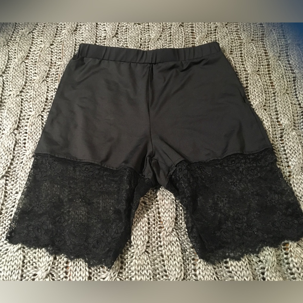 Saint Genies/ size 8/